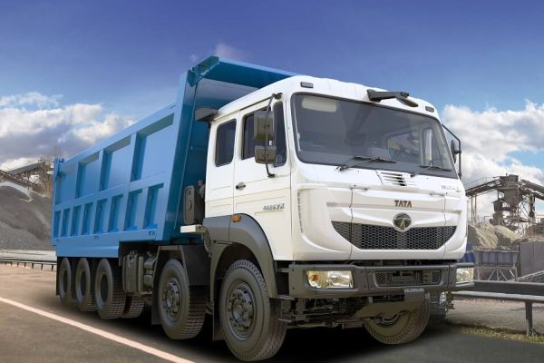 ozG6uVcV-Tata-Signa-4825.TK-1(1)
